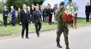 Mordowali ludzi z zaburzeniami psychicznymi. Pamięć o ofiarach zagłady trwa
