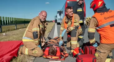 Duże ćwiczenia służb w powiecie świeckim. Miało dojść do zdarzenia masowego w transporcie drogowym