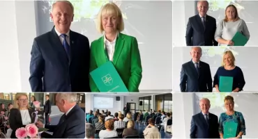 W Pruszczu już świętowano Dzień Edukacji Narodowej. Wręczono między innymi wyróżnienia [ZDJĘCIA]