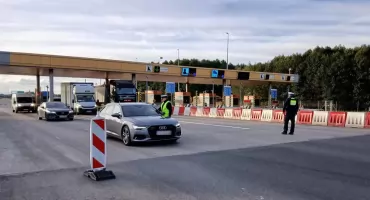 Kierowcy dmuchali w alkomat na bramkach. Policjanci apelują o zachowanie trzeźwości za kierownicą 
