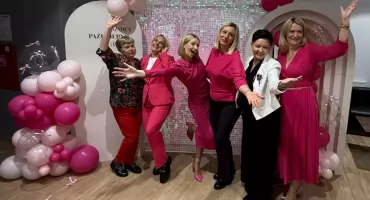 W Pruszczu kobiety biorą sprawy w swoje ręce. Promują profilaktykę raka piersi