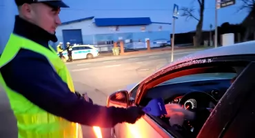 Przed jazdą zadbaj o swój samochód. Przypominali o tym policjanci