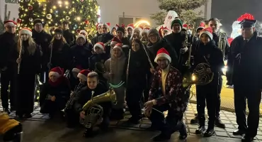 Wyjątkowy Koncert Noworoczny w Świekatowie. Przyjdź i posłuchaj niezwykłych kolęd oraz pastorałek