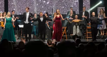 Koncert Wiedeński z Gwiazdami w Świeciu. Ogromne zainteresowanie wśród mieszkańców [ZDJĘCIA]