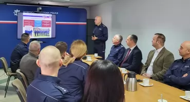 Policjanci ze Świecia podsumowali 2025 rok. Więcej wypadków i ofiar śmiertelnych