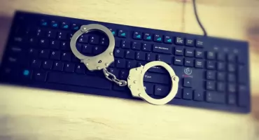 Nowa metoda oszustów. Policjanci ostrzegają