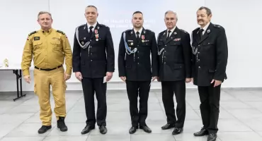 Strażacy z gminy Świecie docenieni. Wręczono medale i odznaki [ZDJĘCIA]