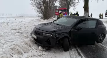 Seria zdarzeń drogowych w powiecie świeckim. Kierowcy – uważajcie!