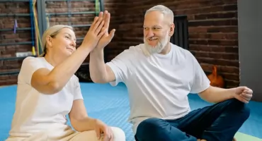 Zapisz się do Klubu Seniora Wiosna w Świekatowie. Wspólna zabawa i integracja!