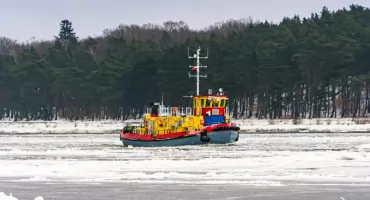 Akcja lodołamaczy na Wiśle. Czy jest zagrożenie dla regionu?