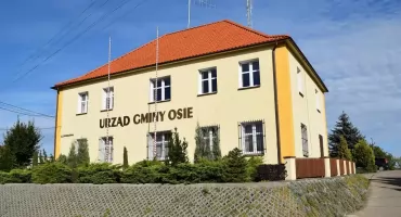 Budynek Urzędu Gminy w Osiu przejdzie remont. Zaciągnięto pożyczkę