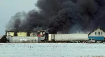 Warsztat stanął w płomieniach. Straty są duże