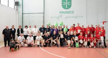Samorządowcy pokazali sportowego ducha. Za nami turniej w Pruszczu