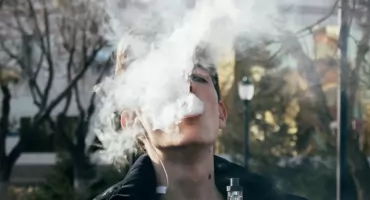 Co z jednorazowymi e-papierosami? Rada Ministrów zdecydowała