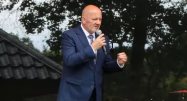 Wójt gminy Drzycim z kolejną podwyżką. Ile teraz zarabia Marian Krywald?