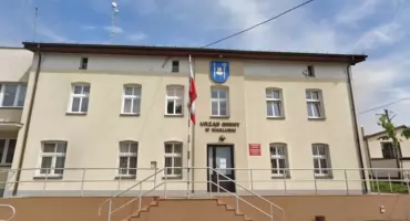 Wójt gminy Warlubie z absolutorium i podwyżką. Ile obecnie zarabia?