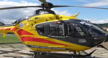 Wypadek na DW240. Lądował śmigłowiec LPR